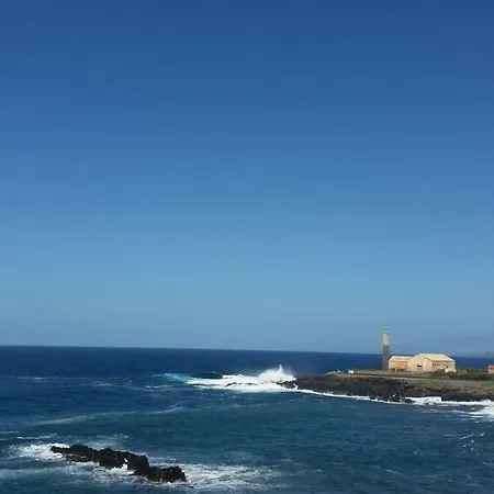 Apartamento En Primera Linea De Playa * 로스실로스